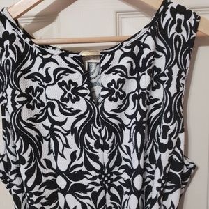 Black and white dress with blue trim